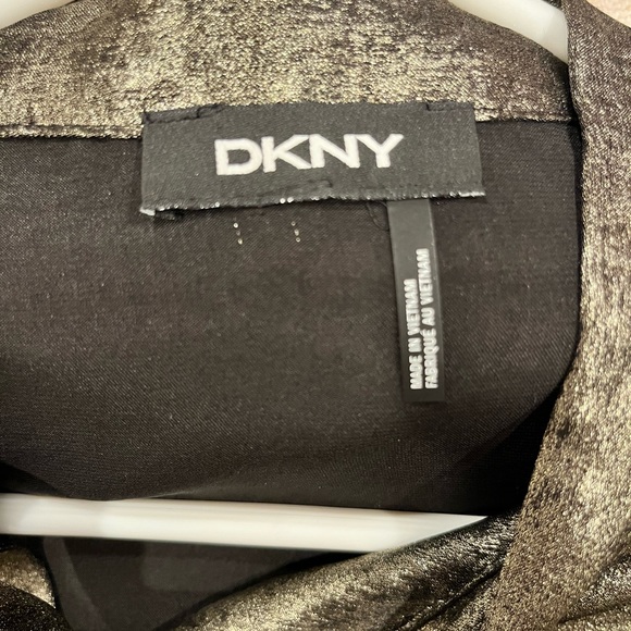 NWOT DKNY Women’s long sleeve tie- neck blouse. Size medium - Picture 7 of 8